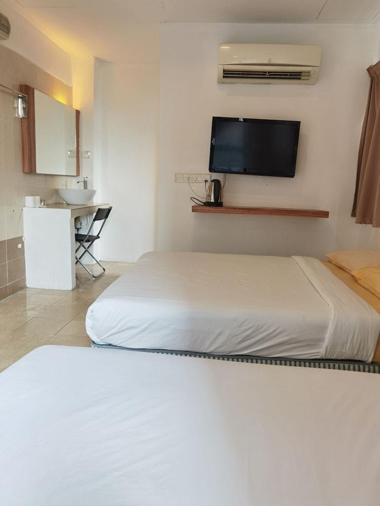 New Town Hotel Usj Sentral Subang Jaya Exterior photo